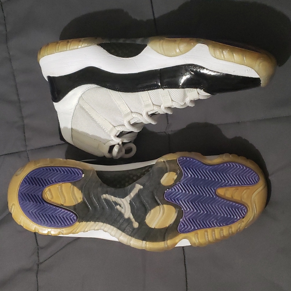 Jordan 11